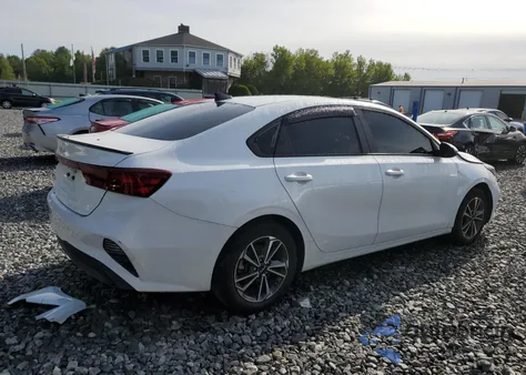 2022 Kia Forte Fe z USA, uszkodzony, nr VIN 3KPF24AD0NE499717